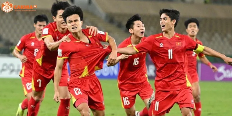 cuộc chiến căng thẳng trên ban ghế huấn luyện